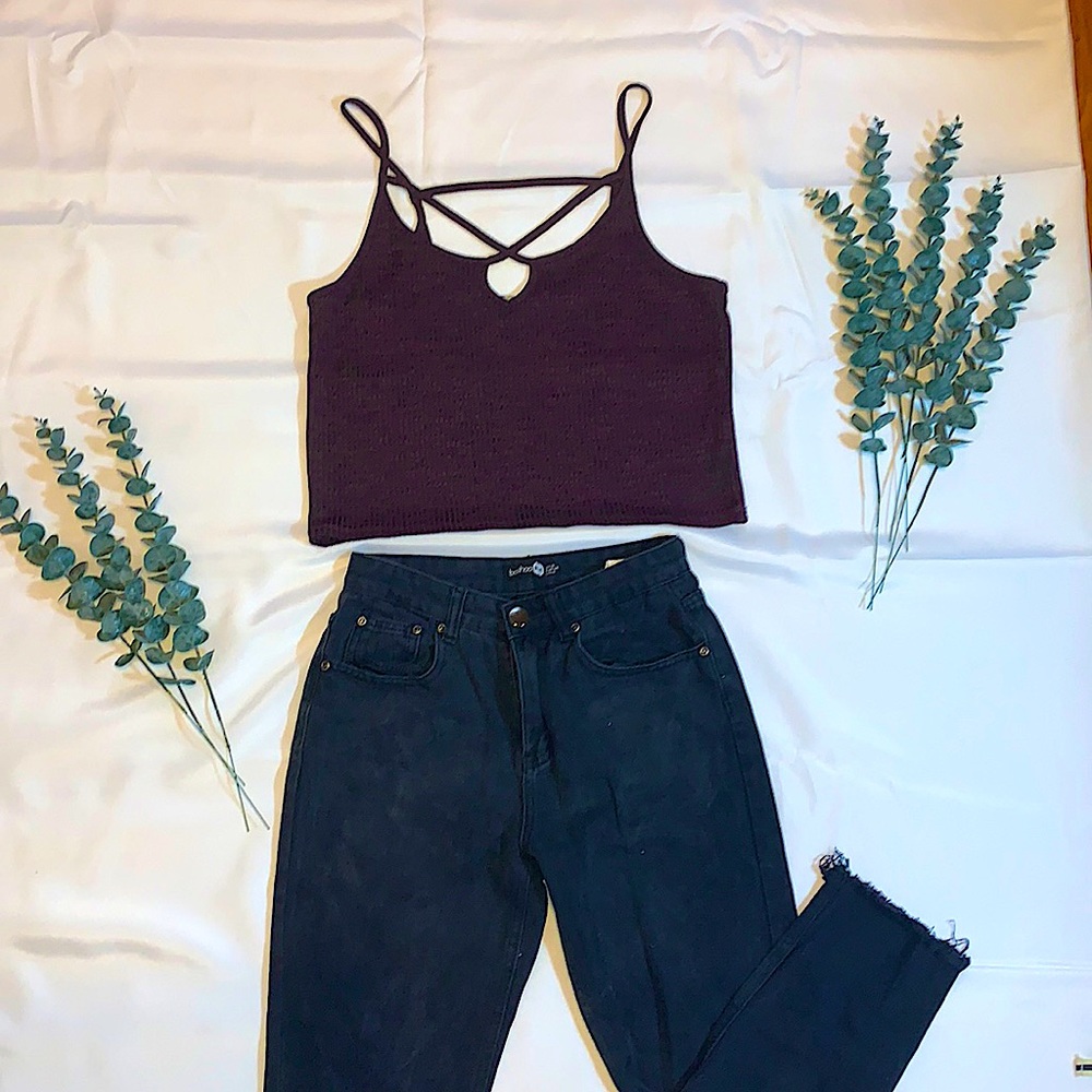 ★ Ribbed Cropped Tank ★